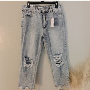 NWT vervet distressed 90’s jeans